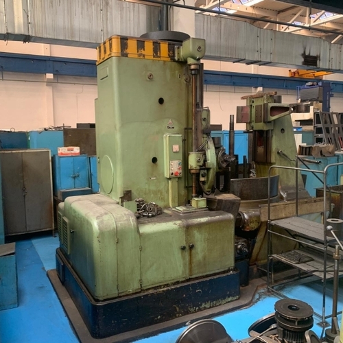 Gear Hobbing Machine