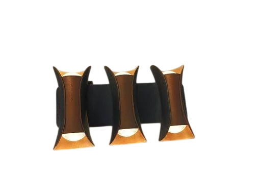 Outdoor Wall Light