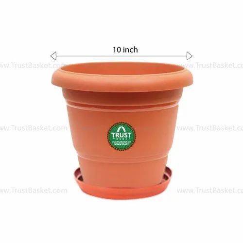 Plastic Plant Pots