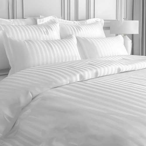 White Linen Hotel Bedsheet