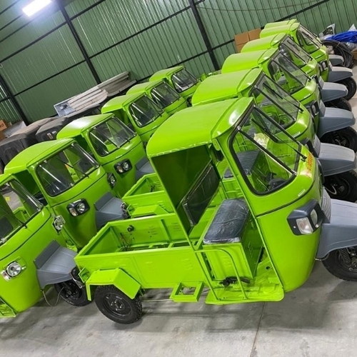 Electric Auto Rickshaw