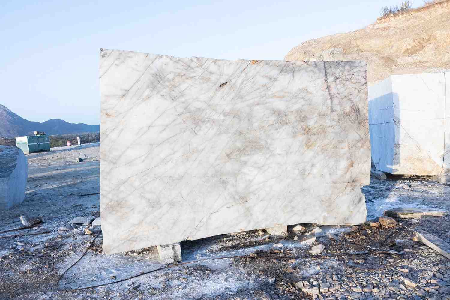 Cristallo Quartzite - Product Type: Natural Stone
