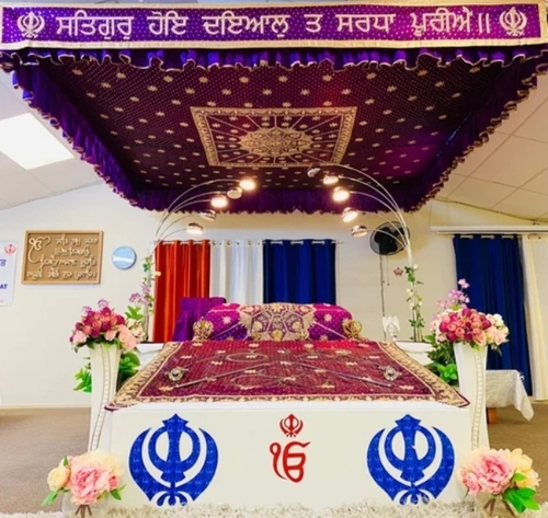 Embroidered Chandoa Rumala Sahib