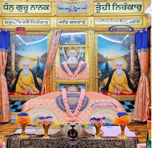 Patch Work Silk Chandoa Rumala Sahib