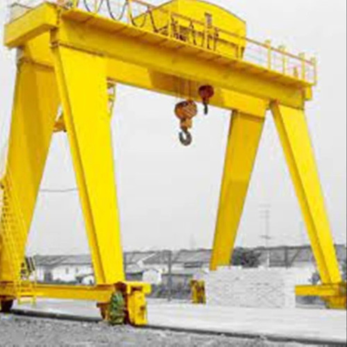 Heavy Duty Gantry Crane - Metal, Yellow, 15m Lifting Height, 100 Ton Capacity, Hydraulic, Semi Automatic, Emergency Stop