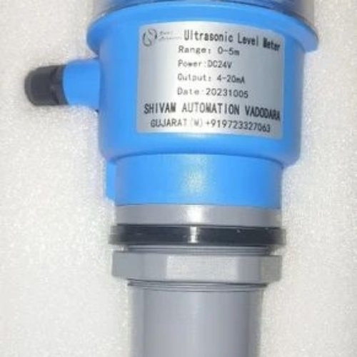 Top mount ultrasonic level transmetre