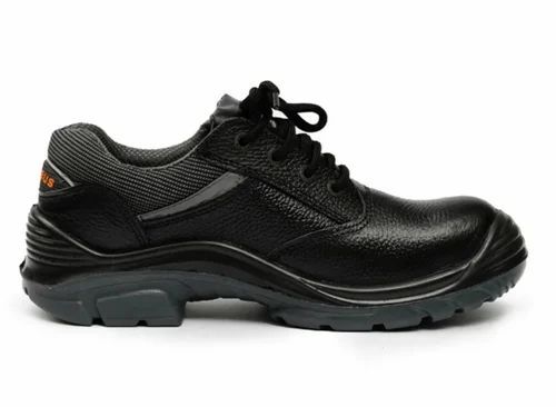 Hillson Nucleus Safety Shoe - PVC Sole, Size 6-9, Black, Low Ankle | Water, Oil, Chemical Resistant, Lace Closure, Anti-Static