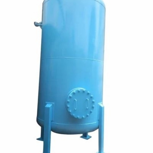 Vertical Storage Tank - Color: Blue