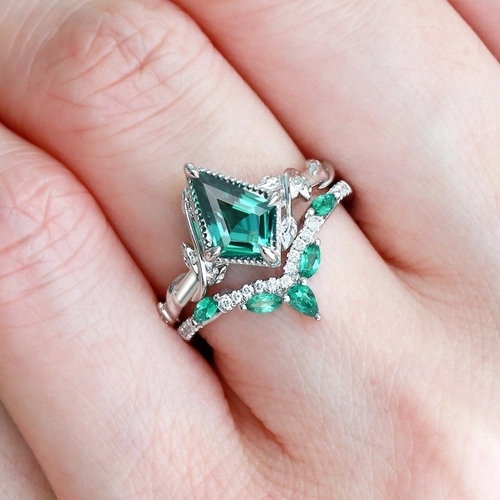 Emerald Ring