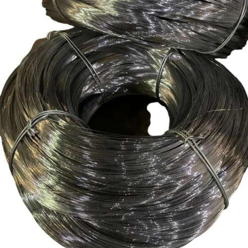 Galvanized Iron Stitching Wire - Color: Metalic