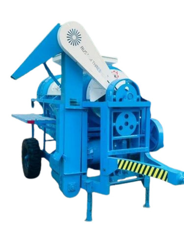 Deshmesh Rustom Maka Thresher - Capacity: 2000 Kg/Hr