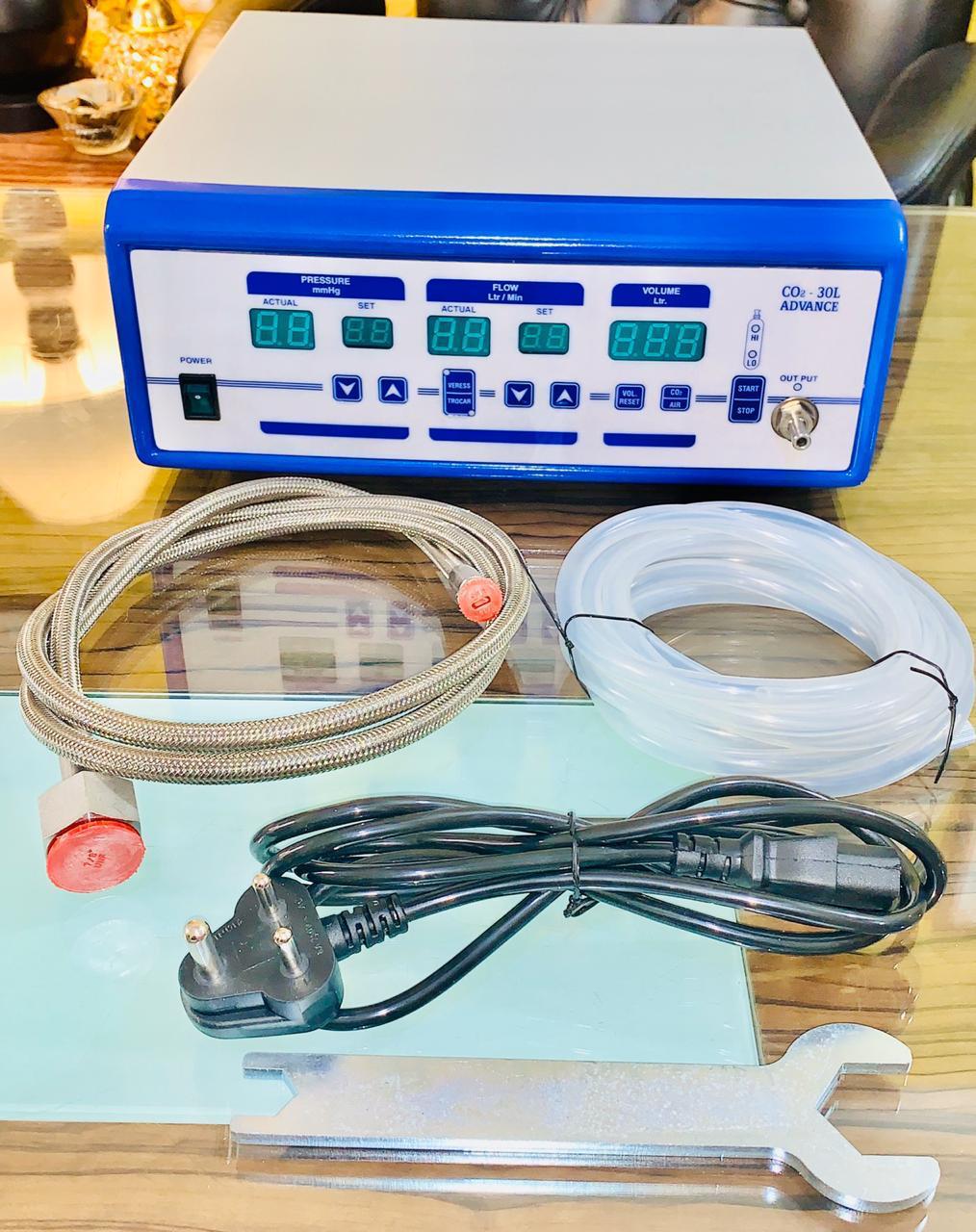 Co2 Insufflator - Capacity: 30 Ltr