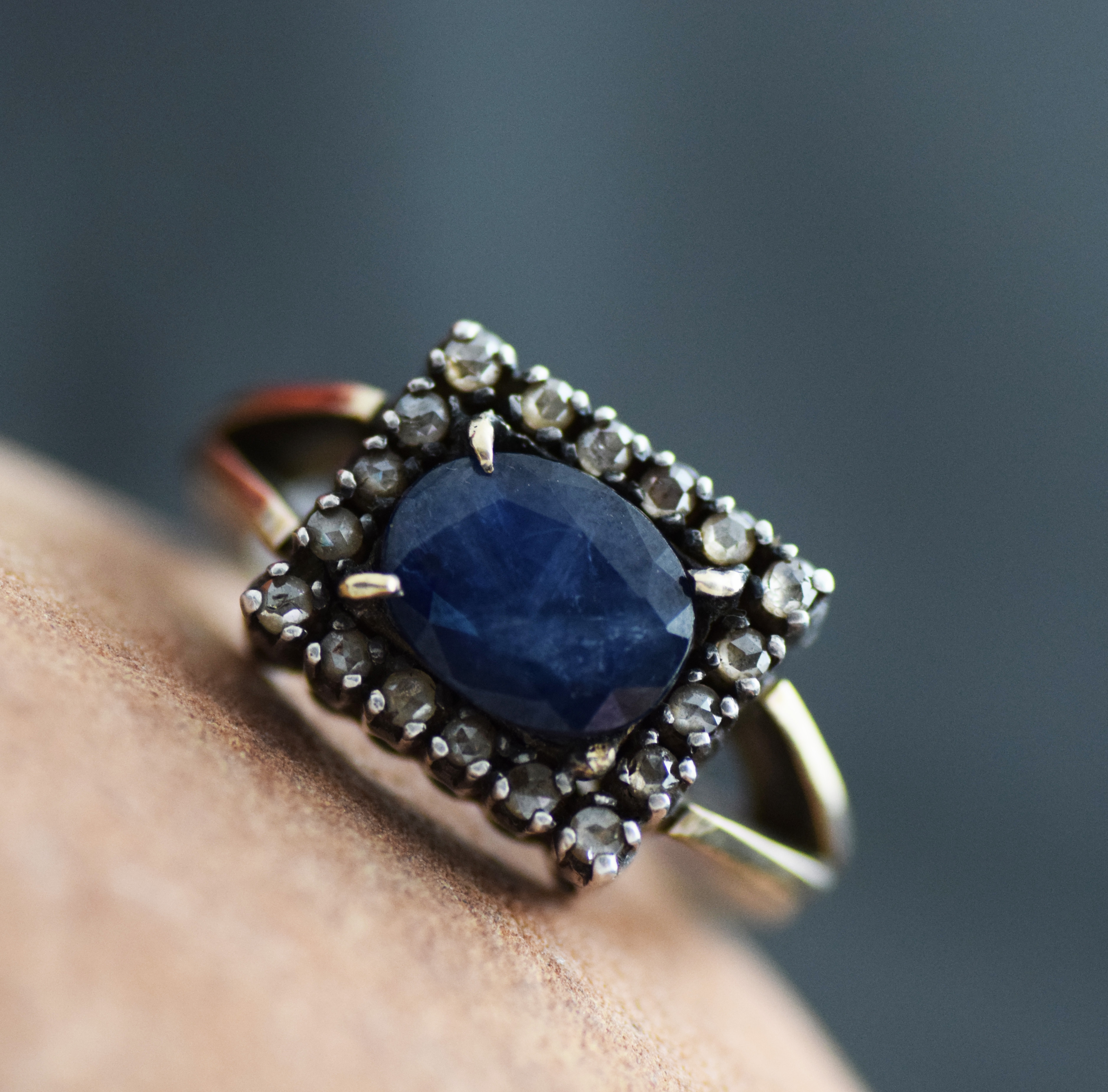 Blue Sapphire Diamond Gemstone Gold Silver Ring - Grade: A