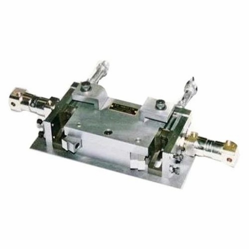 Square stainless steel jigs and fixtures