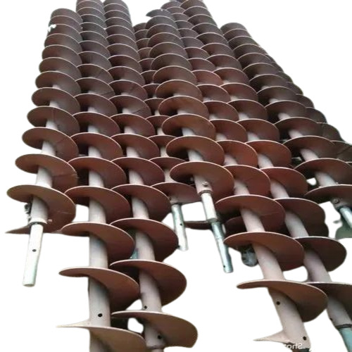 Industrial Screw Conveyor - Stainless Steel, Custom Length, Silver, 2 HP, 800 kg Load Capacity | Durable, Speed Adjustable, Polished Finish