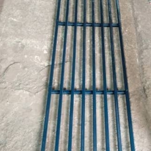 Scaffolding pipe planks