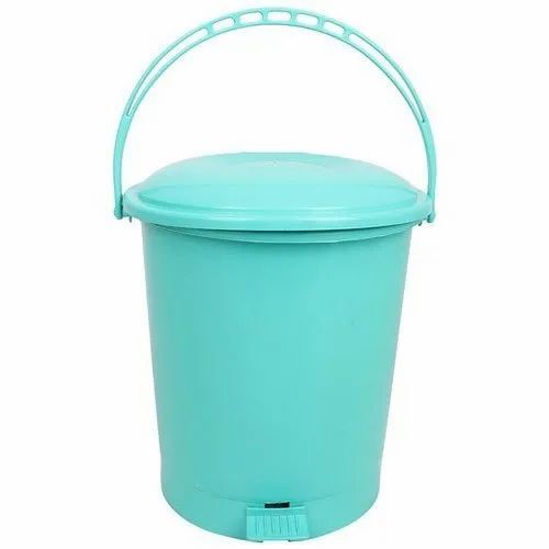 Plastic Pedal Dustbin