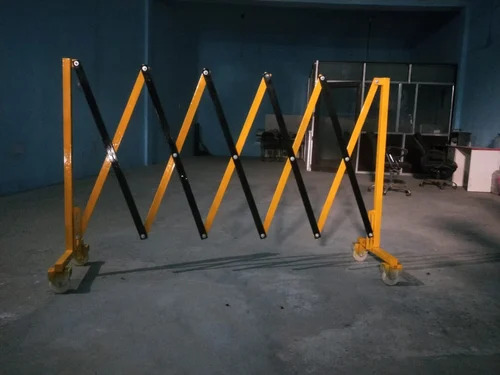 Extendable Safety Barrier