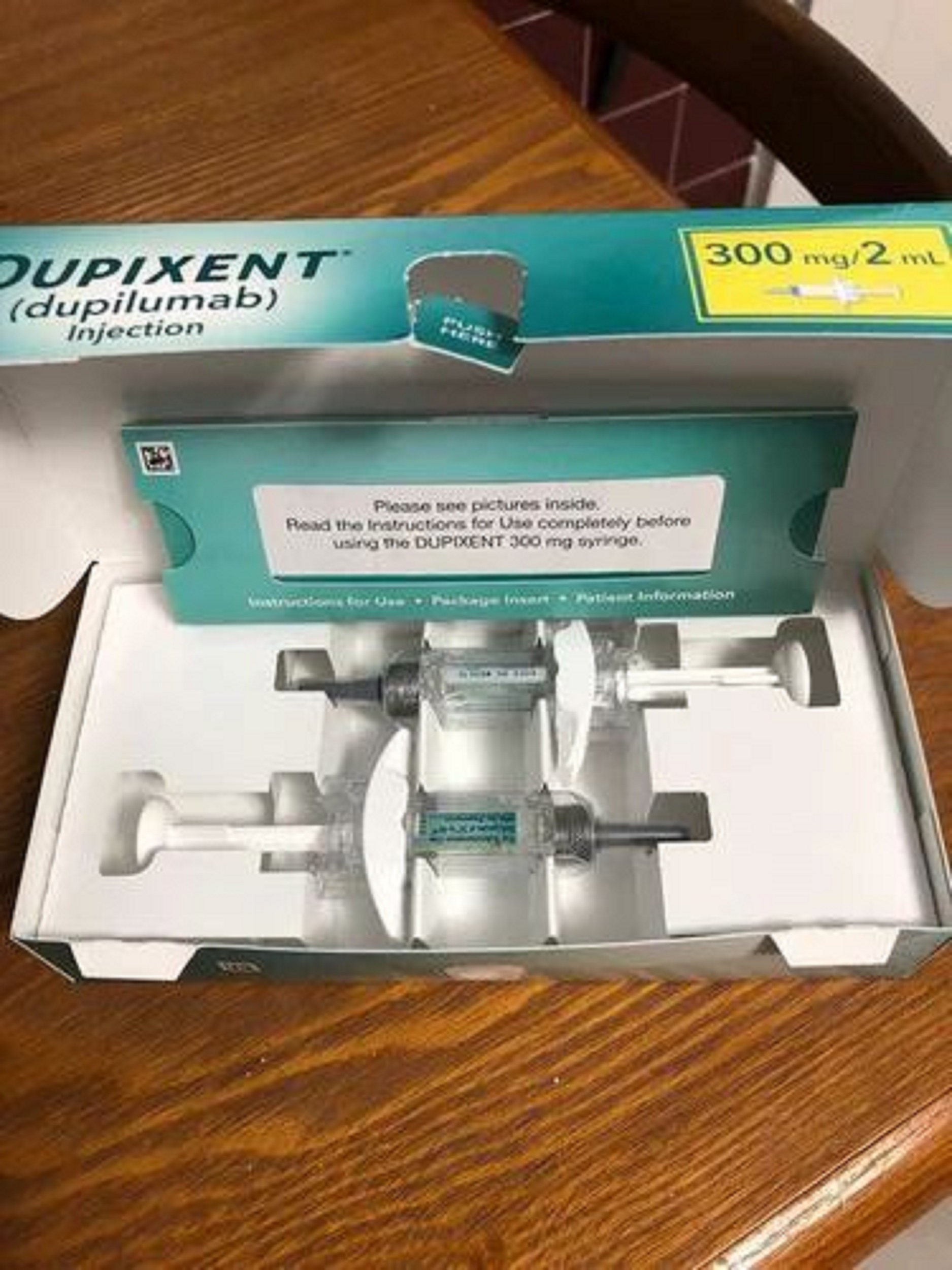 Dupixent Dupilumab 300Mg/2Ml. It Is Treatment Of Moderate-To-Severe Atopic Dermatitis (Eczema) - Grade: Pharmaceutical Grade