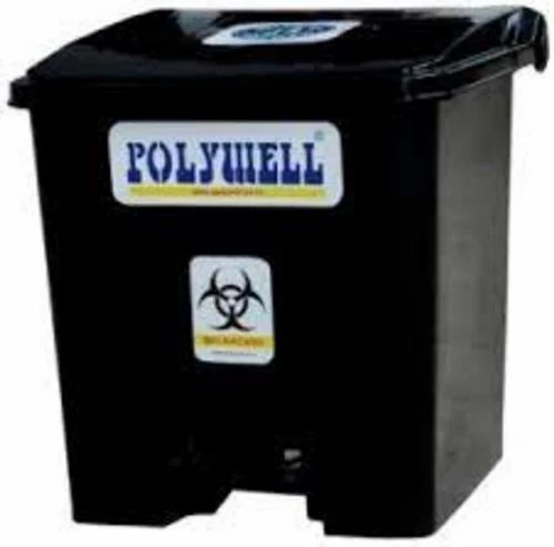 Black Color Plastic Pedal Operated Dustbin