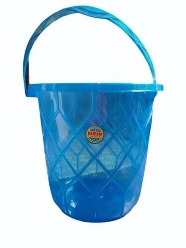 14 L Plastic Buckets