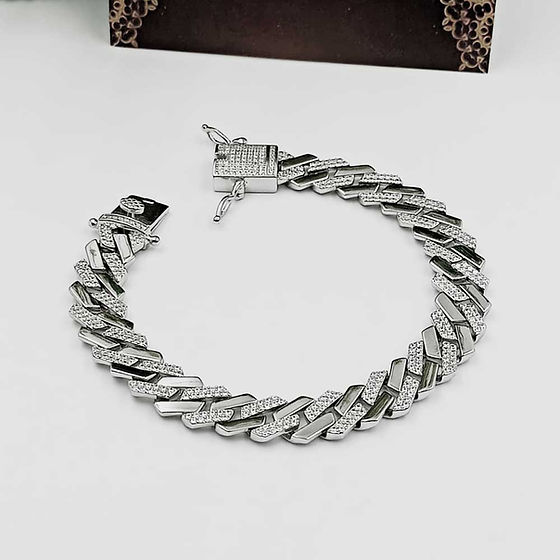 Mens Plain Stones Steeping Curb Design Imported Bracelet For Gifting Your Baby - Gender: Unisex
