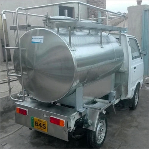 Road milk tanker