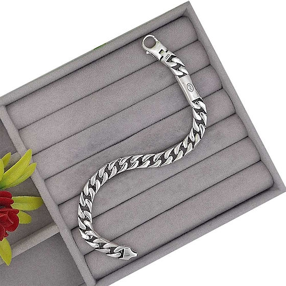 Sharp Crub Pattern Fancy Lock Design Pure Silver Imported Bracelet - Style: Modern