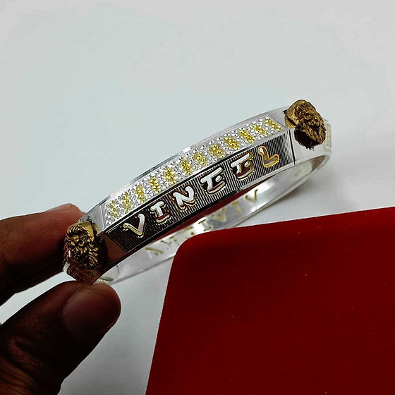 Mens Customise Heavy Lion Logo Pure Silver Kada 80Gm - Gender: Women
