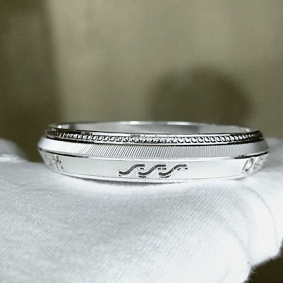 Side Dotted Design pattern, V-Shape Pure Silver Kada for men 40 gm