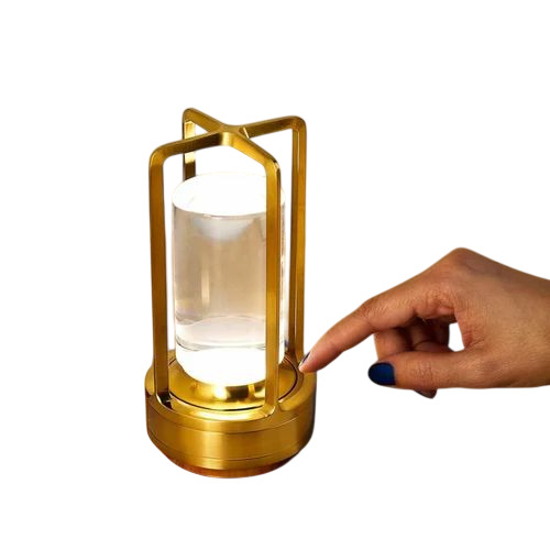 Cordless Lantern Table Lamp