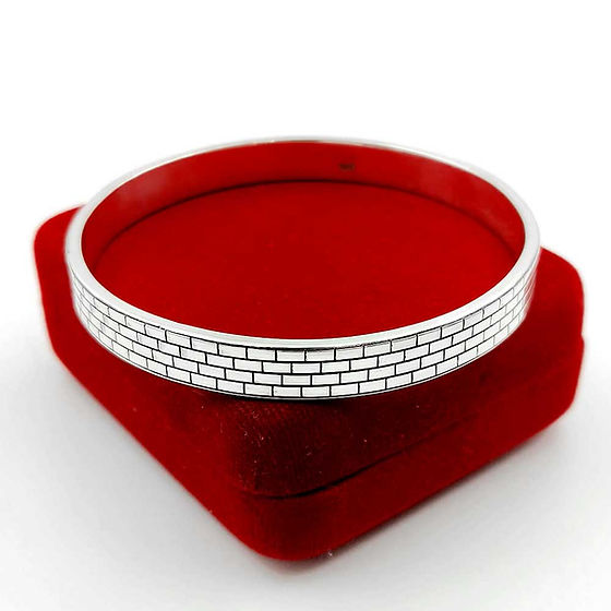 Brick Design Fancy Shinning Pure Silver Compete Round Kada 40Gm - Gender: Unisex