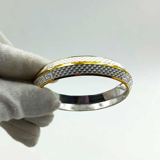 V Shape Victoria Design Cnc Pattern Name Silver Kada 50gm - Gender: Unisex