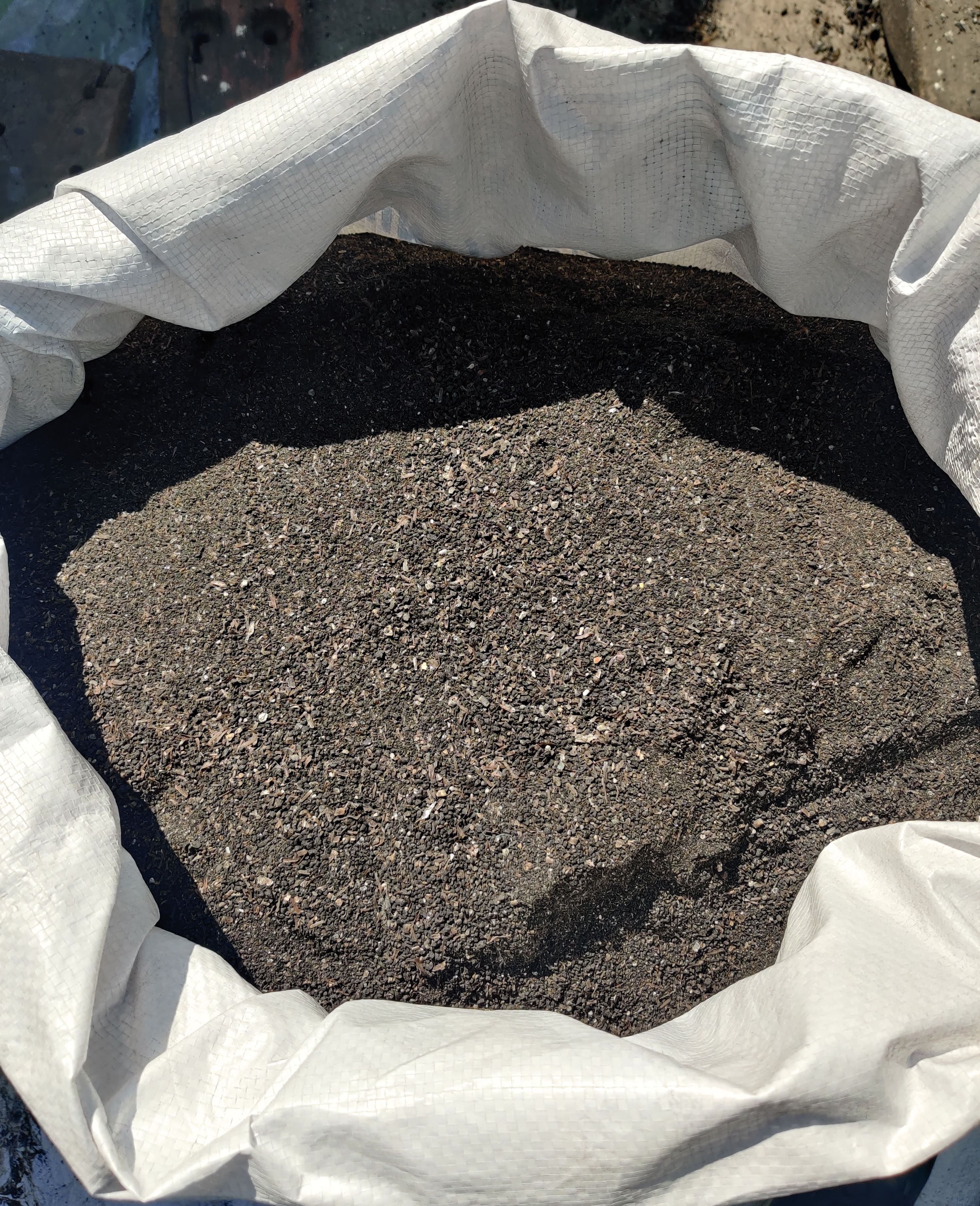 Dehydrated Squid Meal - Admixture (%): No