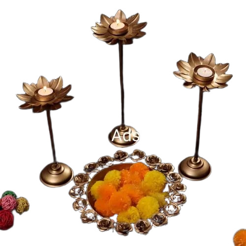 Lotus Metal Urli