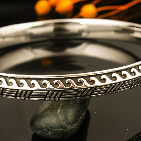 Black Radium Casting Wave Design Pure Silver Kada 50Gm - Gender: Men