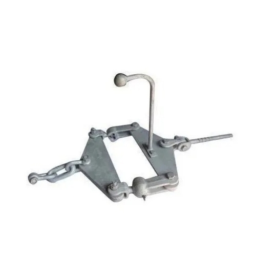 Double Tension Hardware Fitting