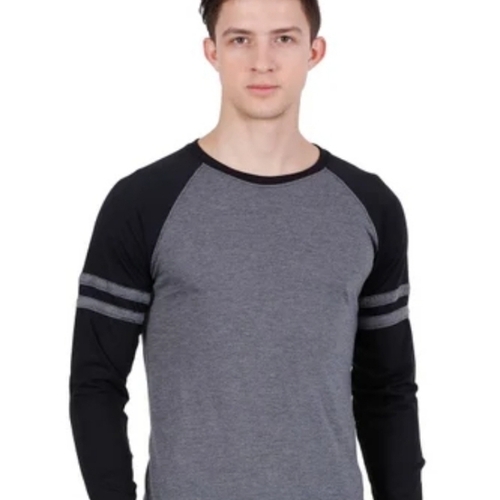 T Shirt - Color: Black