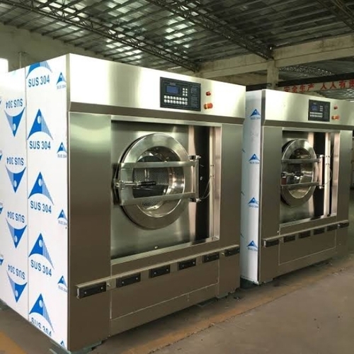 Industrial washing machine