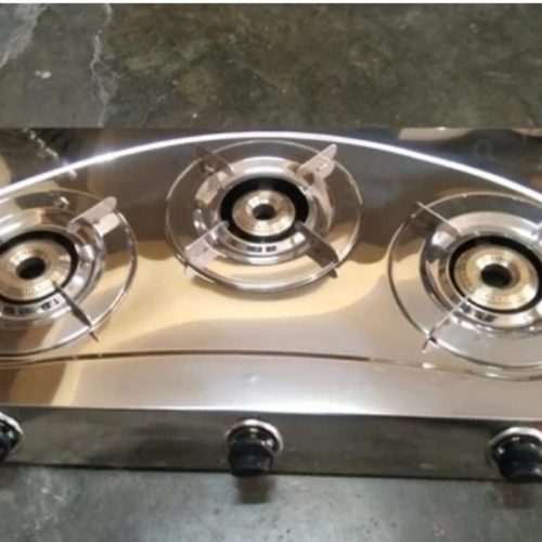 Three burner gass stove