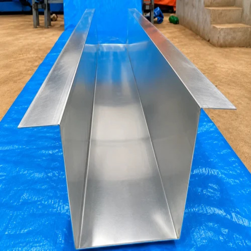 01 0.60 Mm Aluminium Roof Gutter