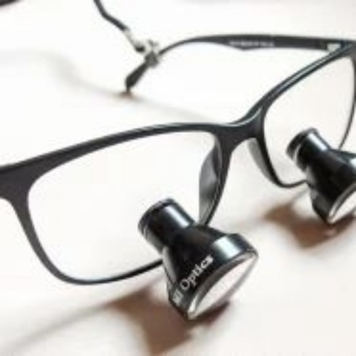 2.5x Magnifying Surgical Loupe