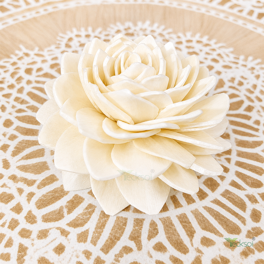 Tecksoi Waterlily Sola Wood Flower - Color: Natural
