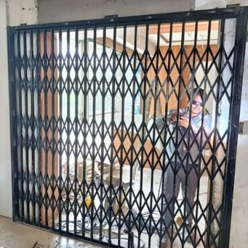 Collapsible Gate