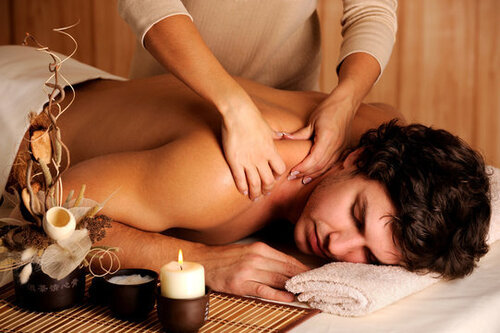 Four Hand Massage