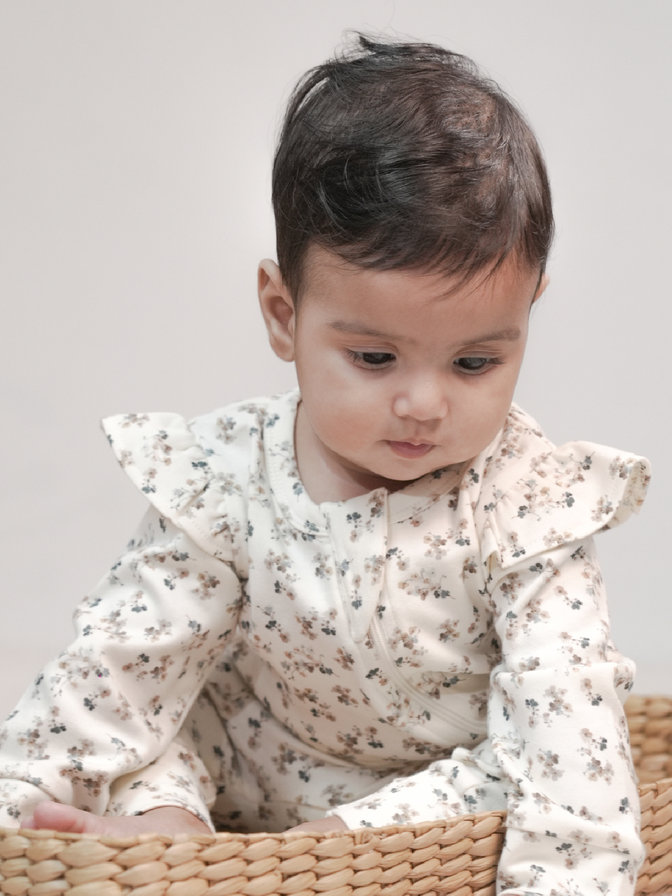 Floral Printed Organic Cotton Sleepsuit - Color: White/Floral