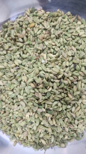 Split Green Cardamom 6mm