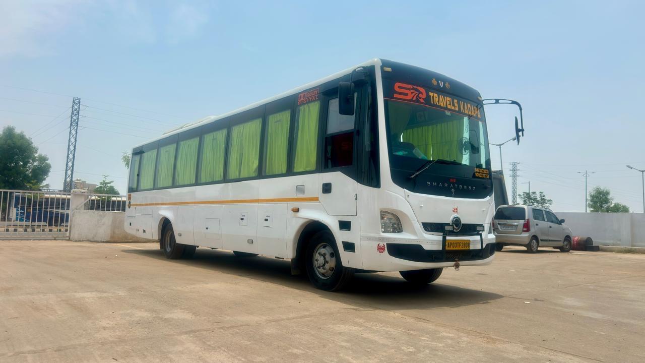 Bus Rentals Services