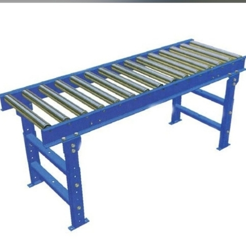 Flexible motorized roller conveyor