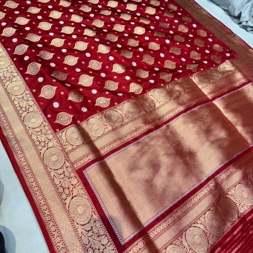 Elegant Look Banarasi Pure Katan Silk Saree